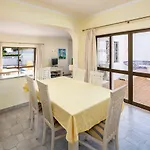 Casa Eliana * Карвоейру